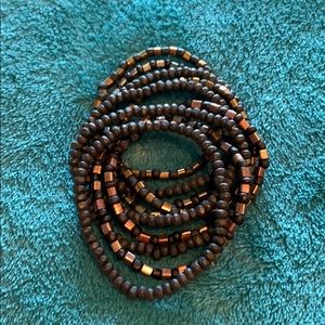 Set of 10 stretch bracelets